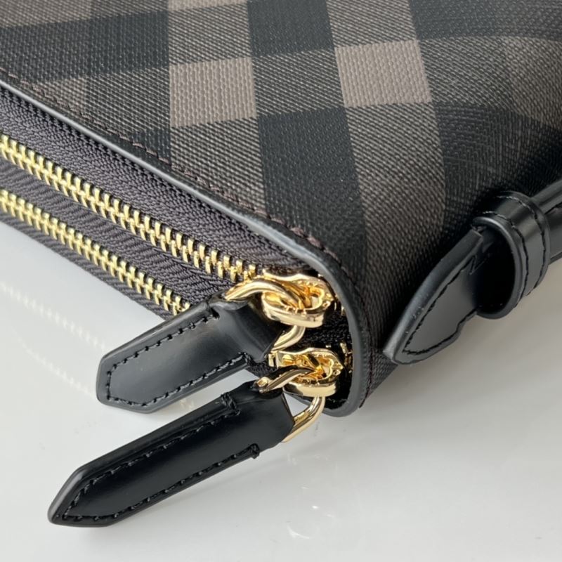 Burberry Clutch Bags